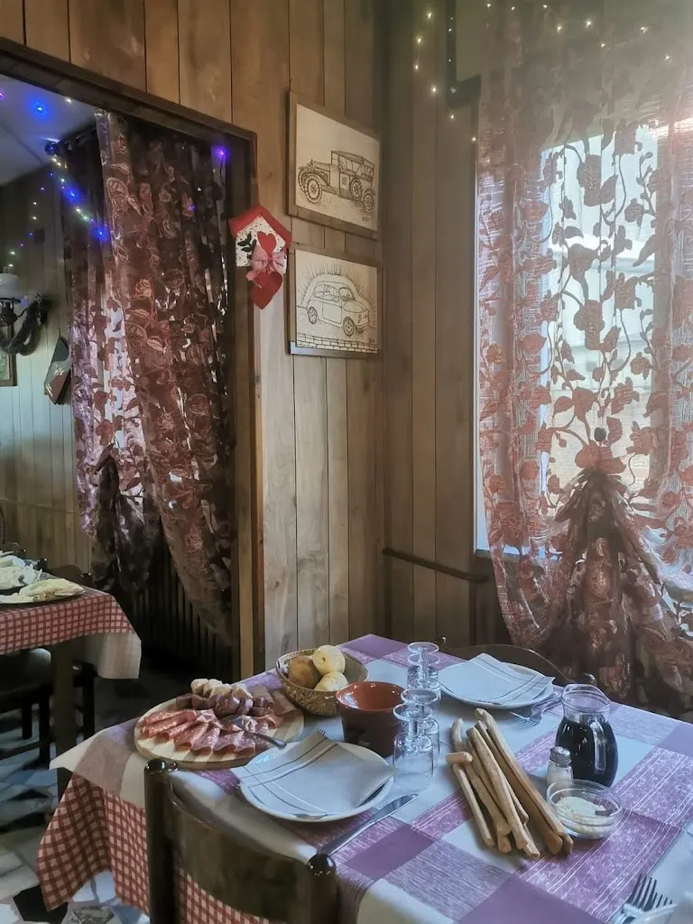 La Betulla Di Monco Teresa restaurant in Borgone Susa