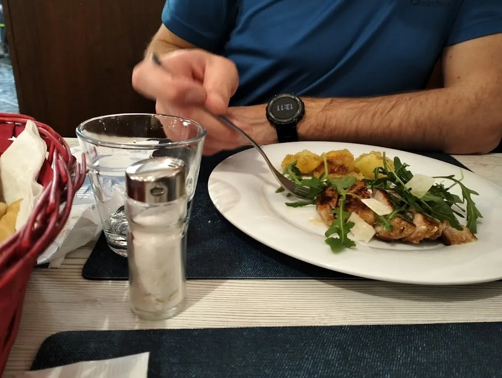 Kristina Nikolova_Trattoria Casa Ferrer_Borgo San Dalmazzo_review