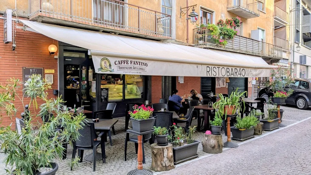 Ristobar40 restaurant in Borgo San Dalmazzo