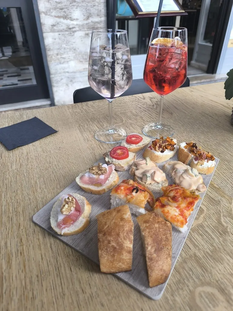 L’Insolito Ristorante | Aperitivi_Borgo San Dalmazzo_slider_image_3