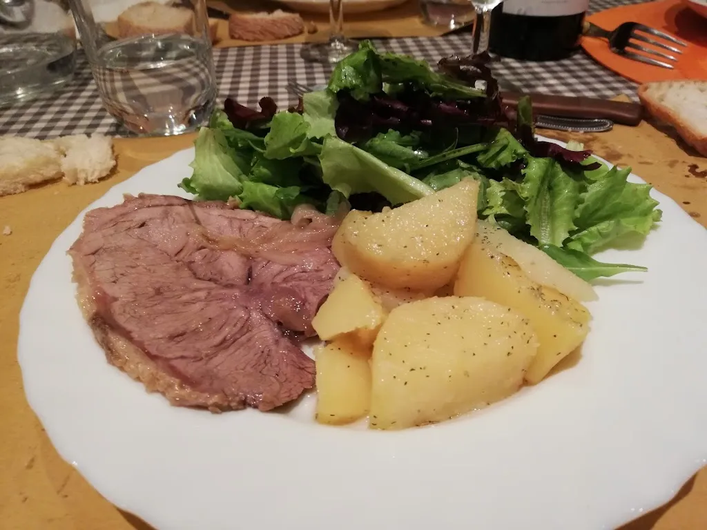 Circolo amici S.Antonio Aradolo restaurant in Borgo San Dalmazzo