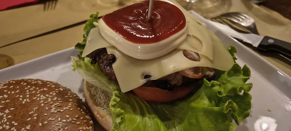 Bombardier restaurant in Borgo San Dalmazzo