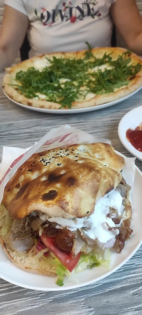 Turkish Kebap Pizzeria_Borgo San Dalmazzo_slider_image_3