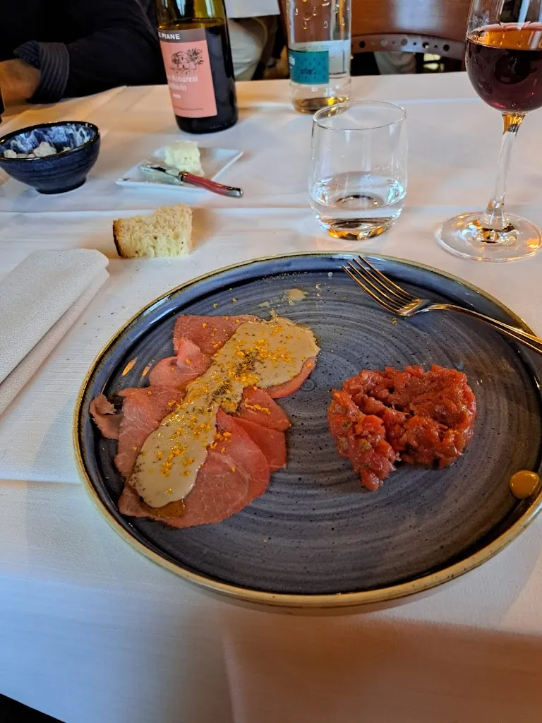 Ambra Smeralda_Casa Galloni 1669_Borgosesia_review