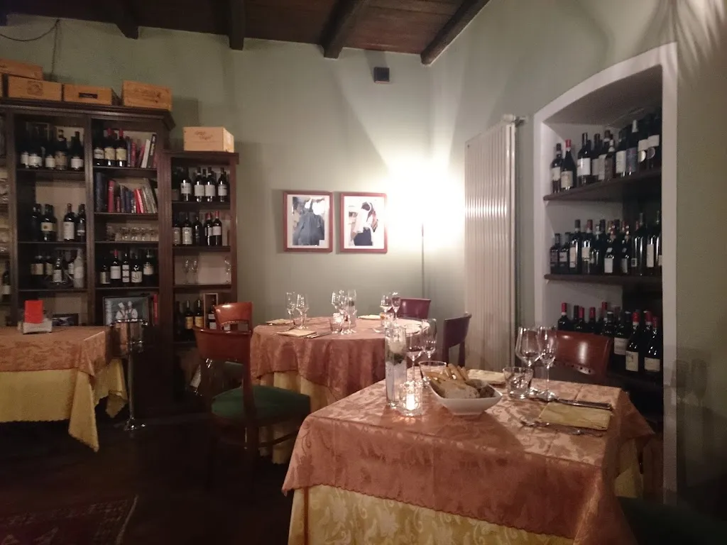Casa Galloni 1669 restaurant in Borgosesia