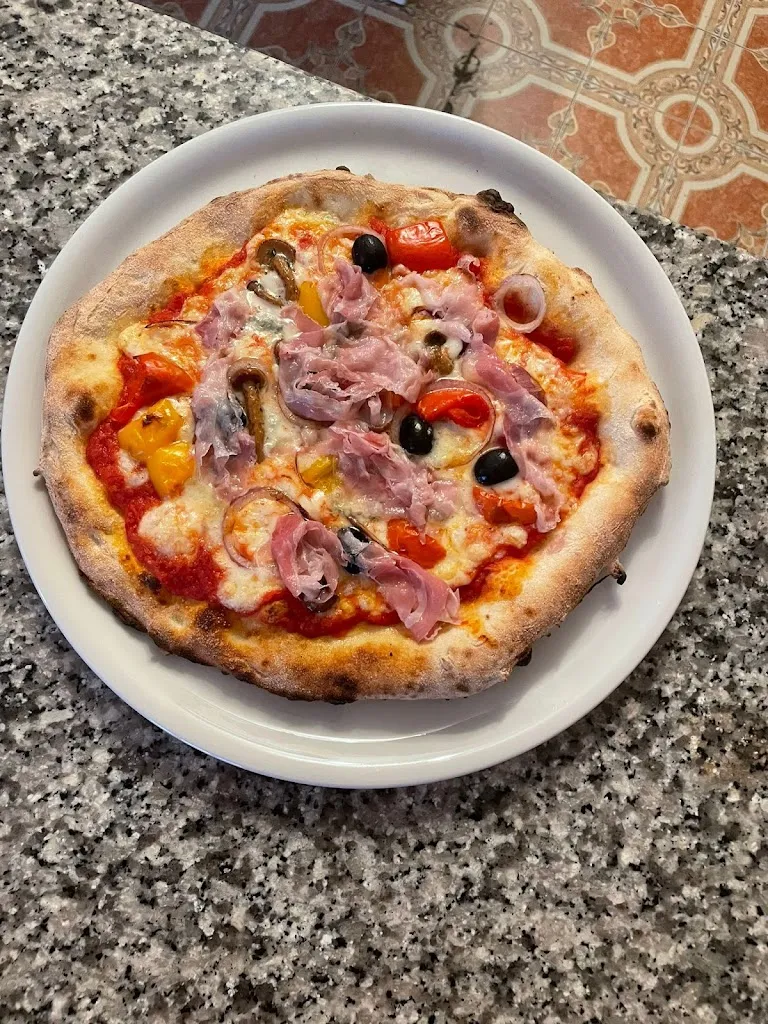 Nuovo circolo da Mery Borgosesia via rozzo 55 Fraz.rozzo_Borgosesia_slider_image_2