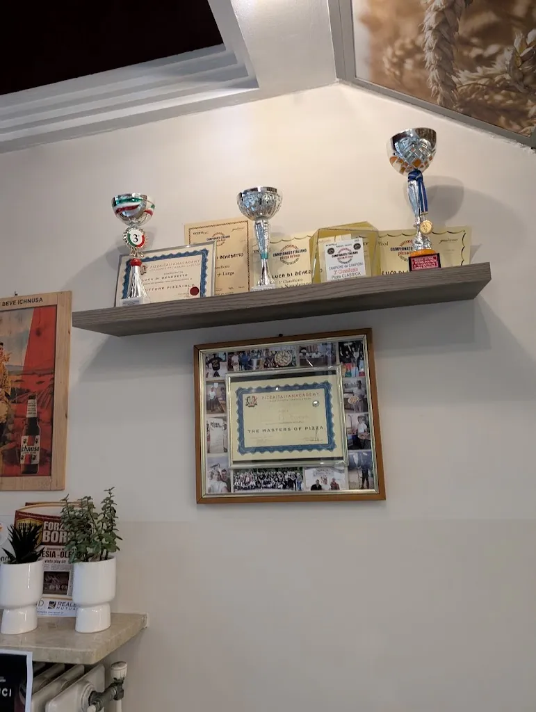 ali kghost_Passione Pizza Pizzeria Da Asporto Con Consegna A Domicilio_Borgosesia_review