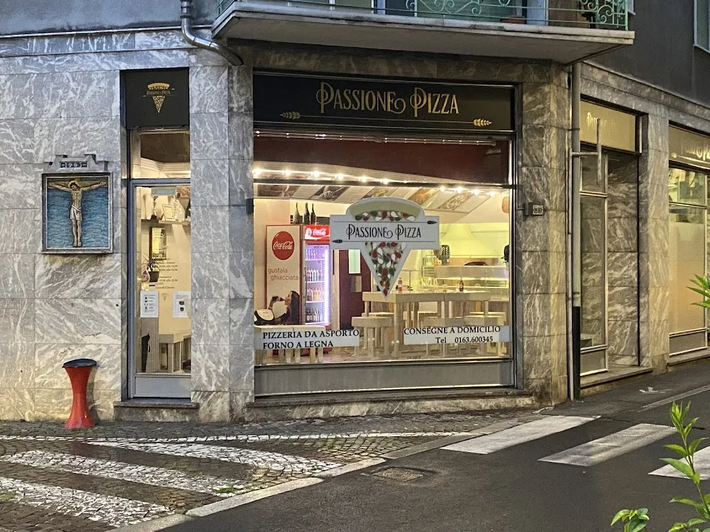 Passione Pizza Pizzeria Da Asporto Con Consegna A Domicilio restaurant in Borgosesia