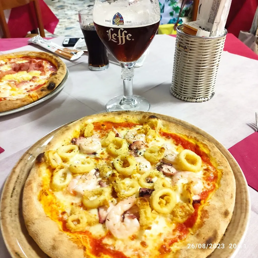 roberto mont_Pizzeria Laterza_Borgosesia_recensione