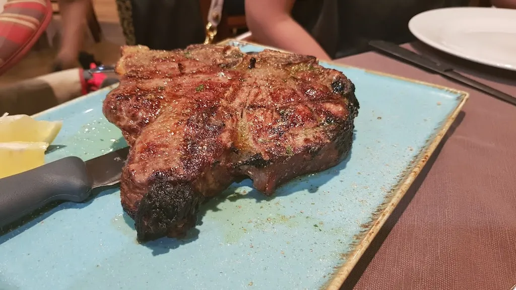 Jeanpaul Cavalletti_Ristorante la Taverna di Julio_Castiglione_review