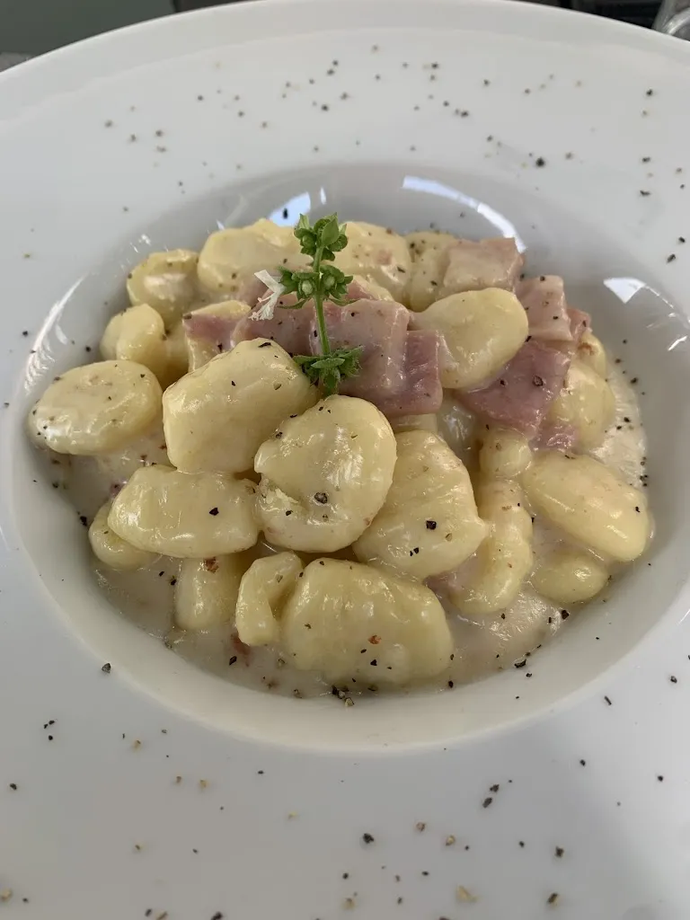 Ristomacelleria Debernardi_Borgosesia_slider_image_3