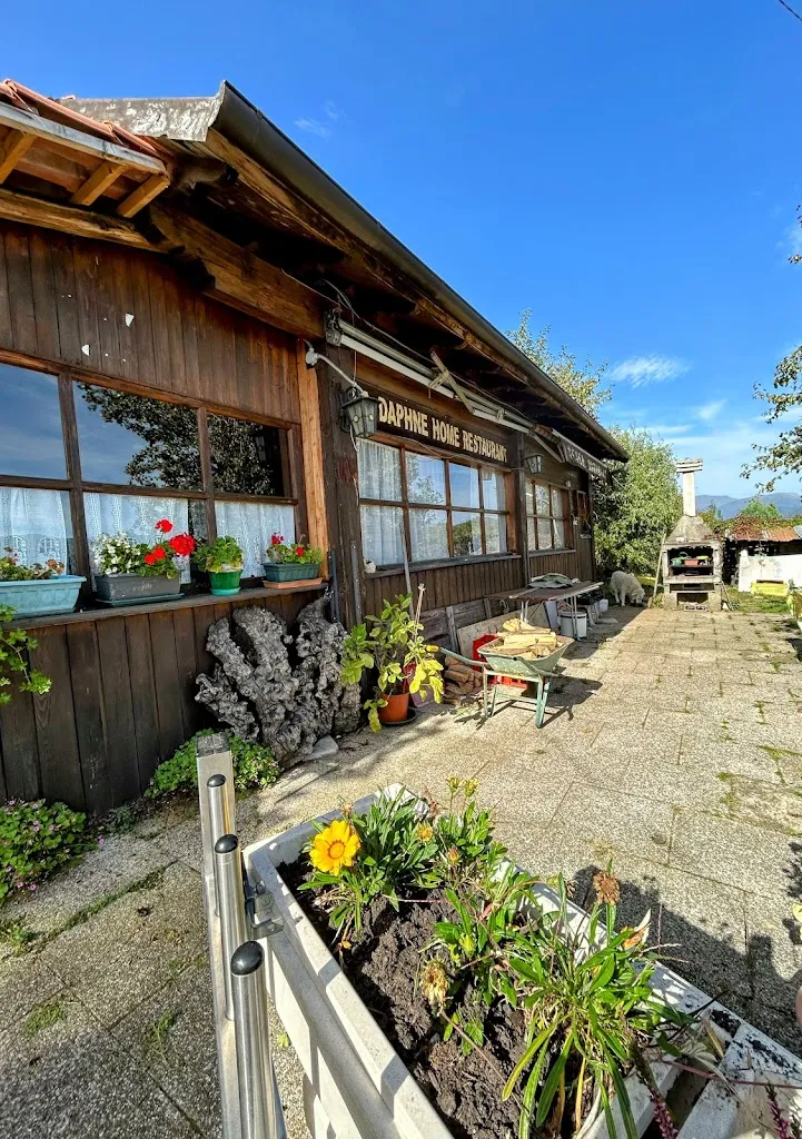 Ristorante La Dafne_Borgosesia_slider_image_1