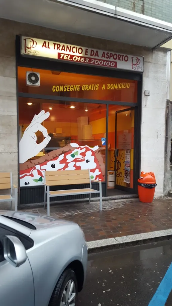 Pizza pizza_Borgosesia_slider_image_1