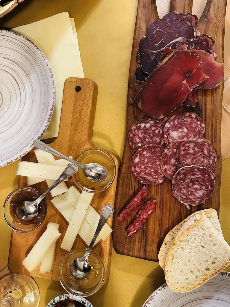 Jeffrey van der Heide_Ristorante Leccio Moro_Castiglione_review