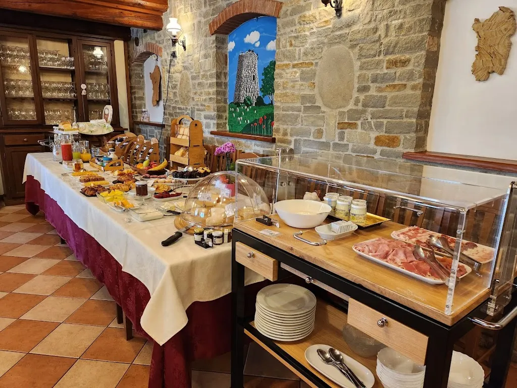 Da Fabiana, Trattoria e Camere, specialità di Sardegna_Bossolasco_slider_image_1