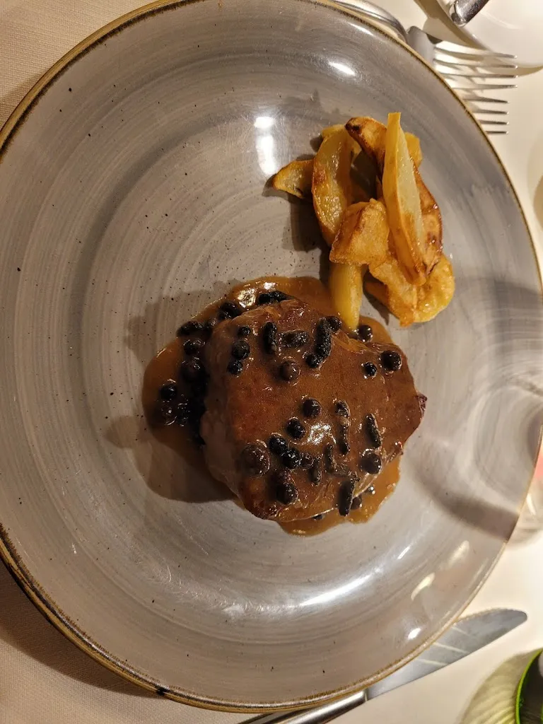 Julian Riedweg_Trattoria dei Commercianti_Borgomanero_review