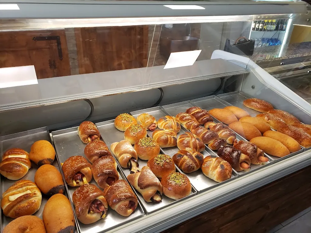 LA TANA DEL LUPO_Borgomanero_slider_image_2