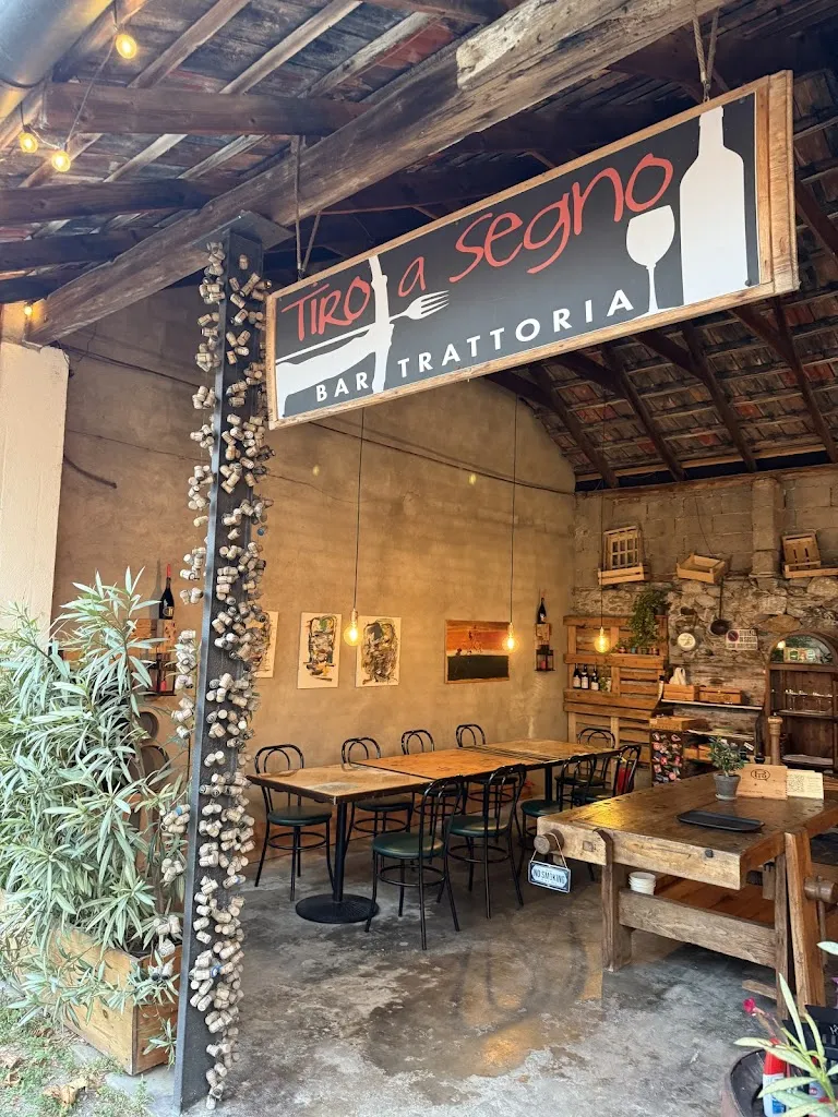 Trattoria Enoteca Del Tiro A Segno_Borgomanero_slider_image_3