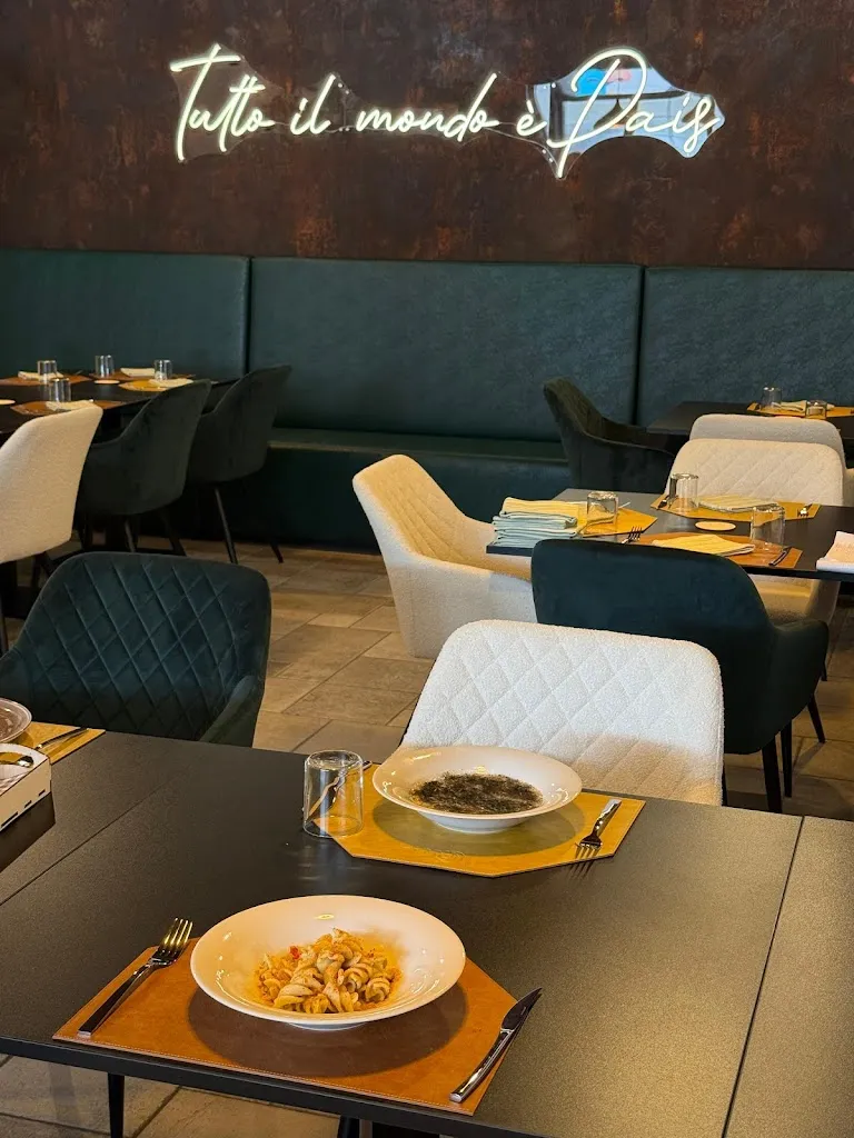 Ristorante Pais restaurant in Borgomanero