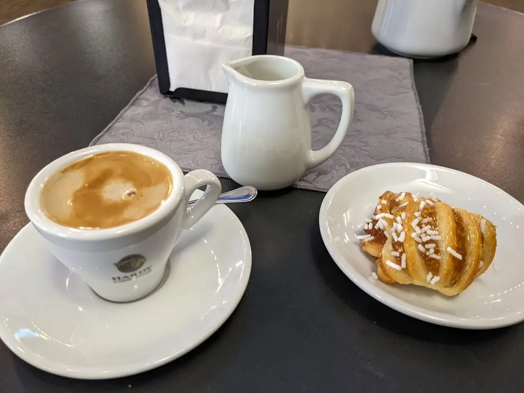 Ioannis_Bar Bistrot 58 caffè e piccola Ristorazione_Borgomanero_review