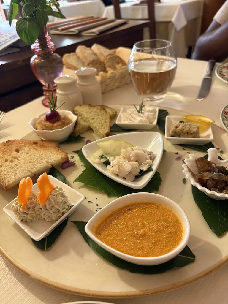 natalie lee_Ristorante L' Acquario_Castiglione_review