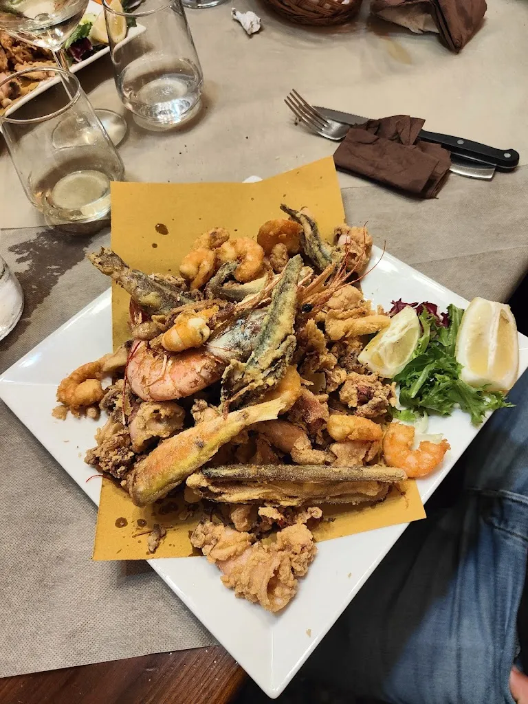 Bar Trattoria Pizzeria Meda_Borgomanero_slider_image_3