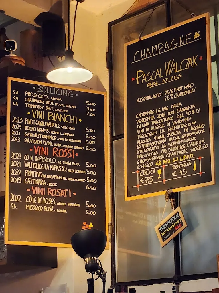 Sandra Martin_MARTINI aperitivi, vini & cocktails_Borgomanero_review