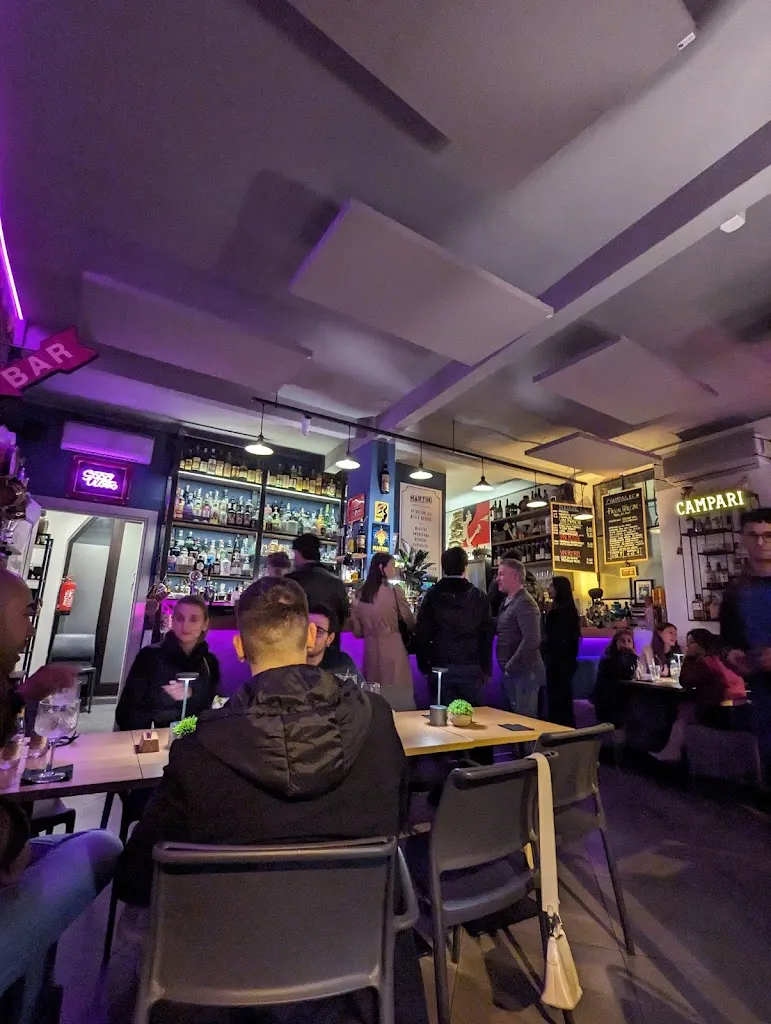 Alessio Vicario_MARTINI aperitivi, vini & cocktails_Borgomanero_review