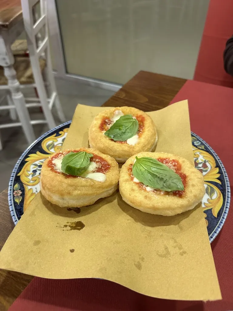 Giulio C_Abbracciame Borgomanero_Borgomanero_review