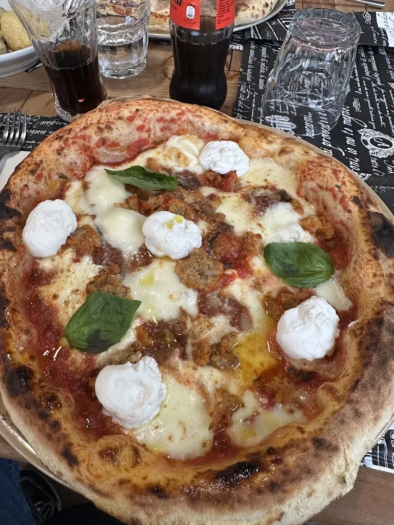 Mashi Dj_Pizzeria Contemporanea FLUKE_Borgomanero_review
