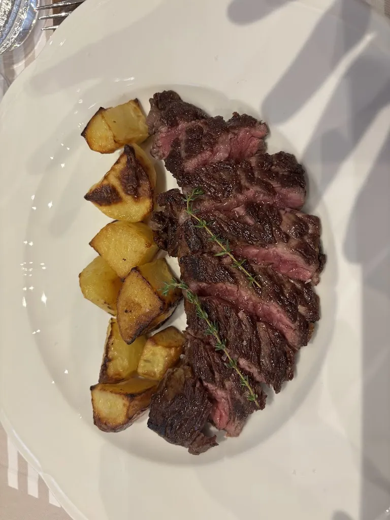 Yannick Docquier_Bar Ristorante Bocciofila_Borgomanero_review