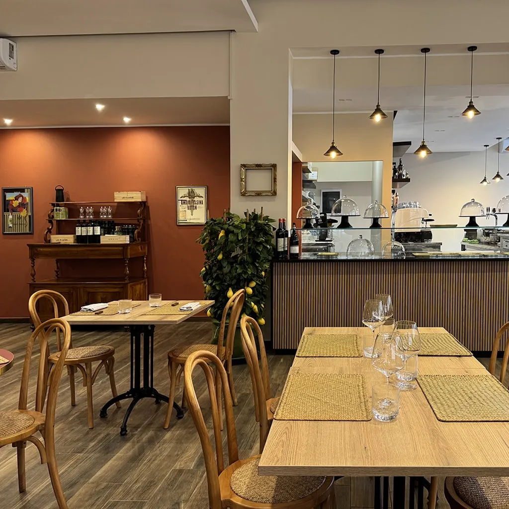 Bar Ristorante Bocciofila_Borgomanero_slider_image_1