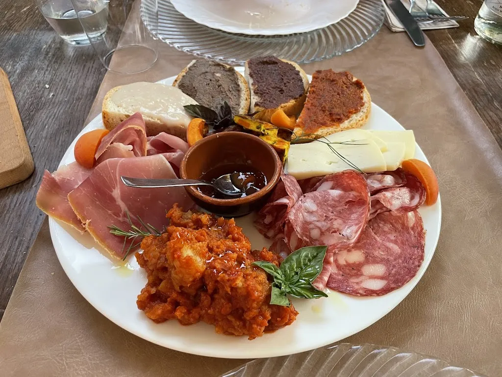 Madeleine M_AGRIO' Agriosteria_Castiglione_review