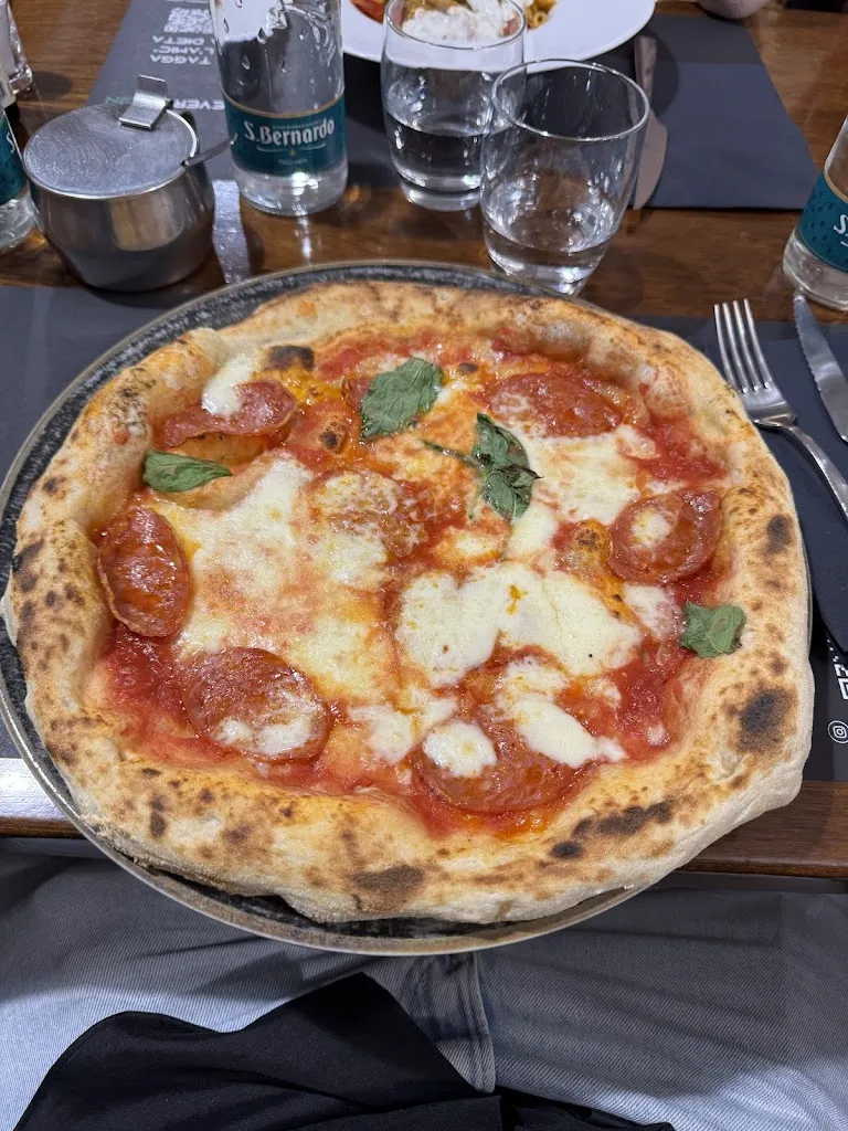 Evergreen Brandizzo - Pizzeria - Ristorante_Brandizzo_slider_image_3