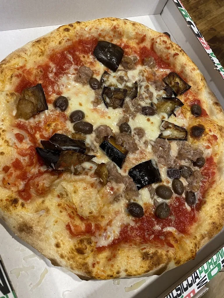 Vanessa_Totò pizzeria_Brandizzo_review