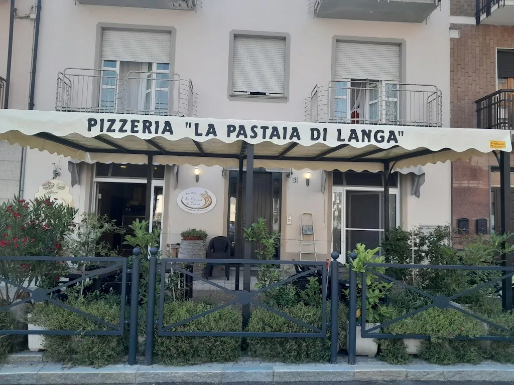 La pastaia di Langa_Bricco di Neive_slider_image_1