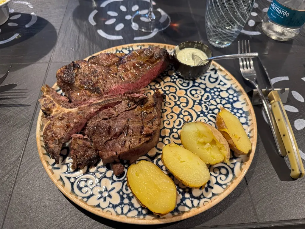 Umano_Bricco di Neive_slider_image_3