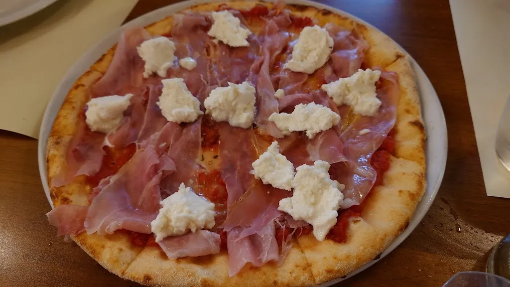 Reto R. A._I Due Regni di Siccardi Wilma_Bricco di Neive_review