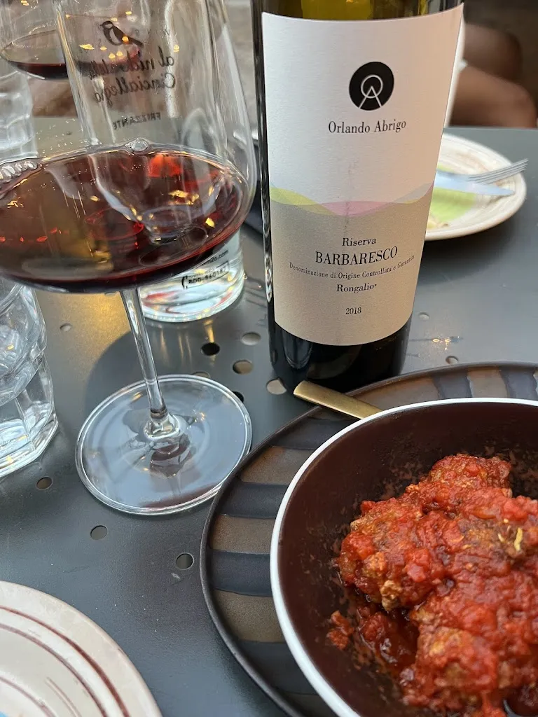 Al nido della Cinciallegra_Bricco di Neive_slider_image_3