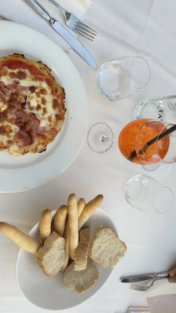 Cristopher Siniväli_Taverna Garibaldi_Breo_review