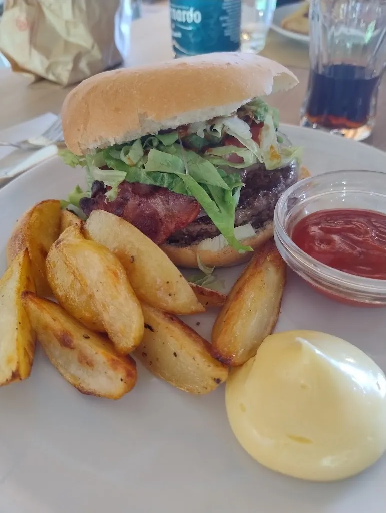 Luca B_Bistrot Industriale_Breo_review