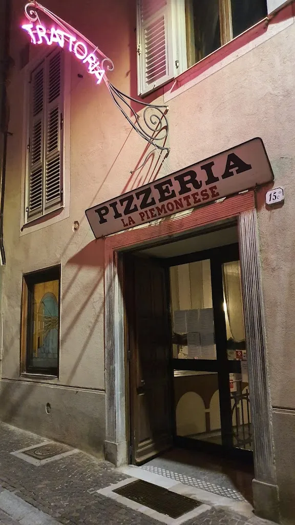 Suzanna Vivian Mokalu_La Piemontese_Breo_review