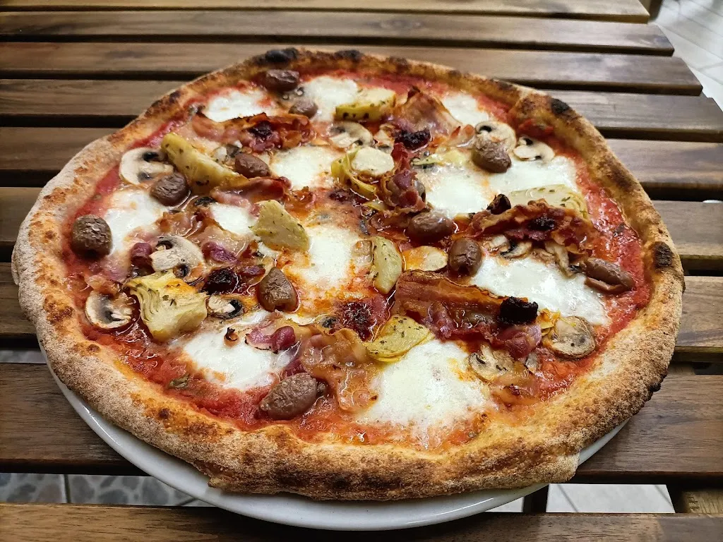 Al Cartoccio Bricherasio restaurant in Bricherasio