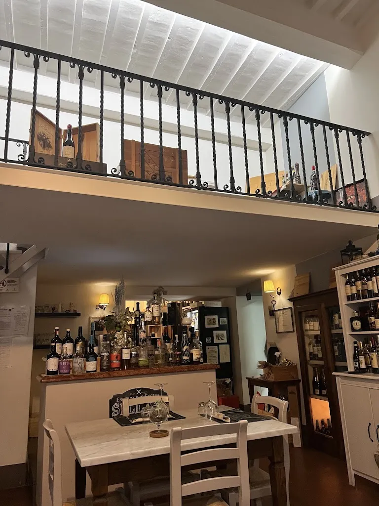 Lorena Escobar_Silla's Bistrò_Castiglione_review