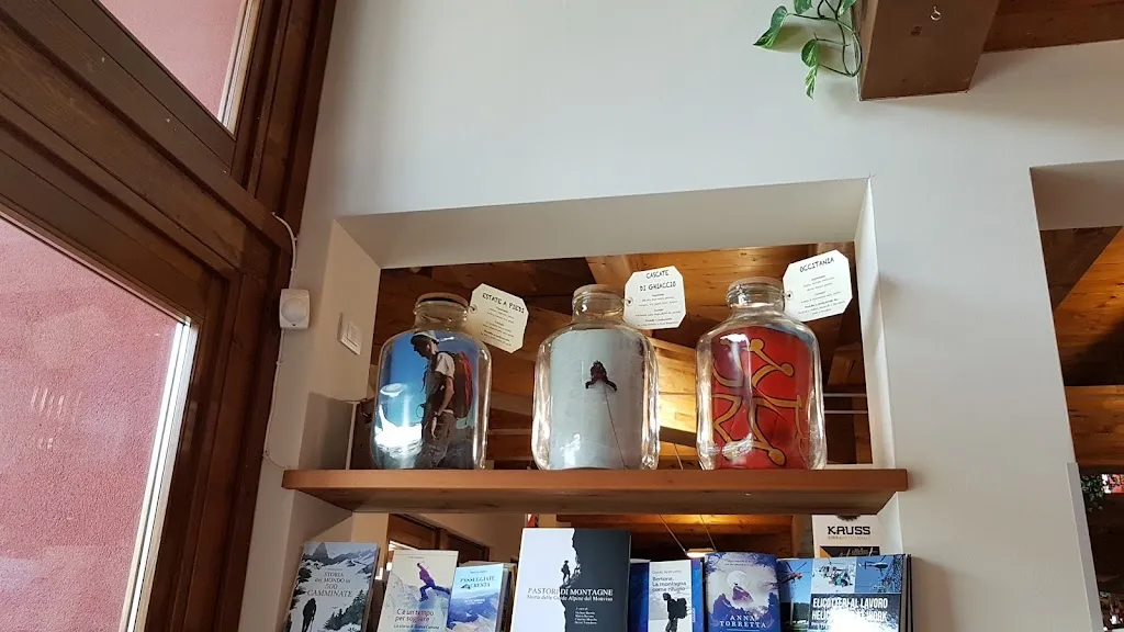 Flavio Bruno_Segnavia - Porta di Valle_Brossasco_recensione