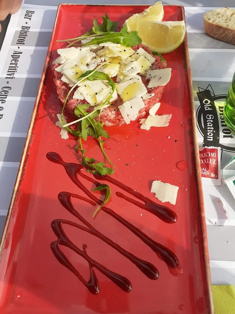 Old Station Caffe' & Bistrot_Brusnengo_slider_image_3