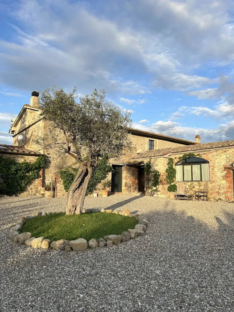 Penny Huska_Taverna di Mozart_Castiglione_review