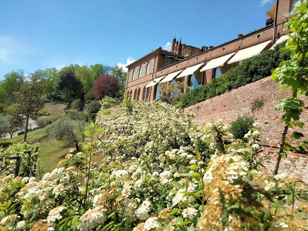 Agriturismo Del Luogo restaurant in Brusasco