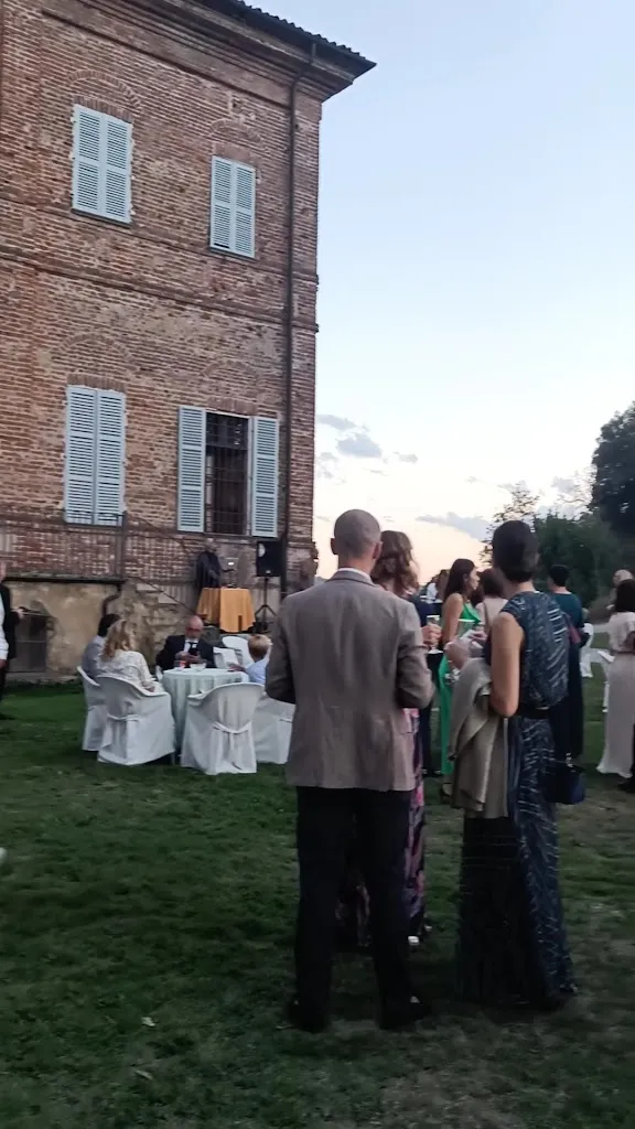 Castello di Brusasco restaurant in Brusasco