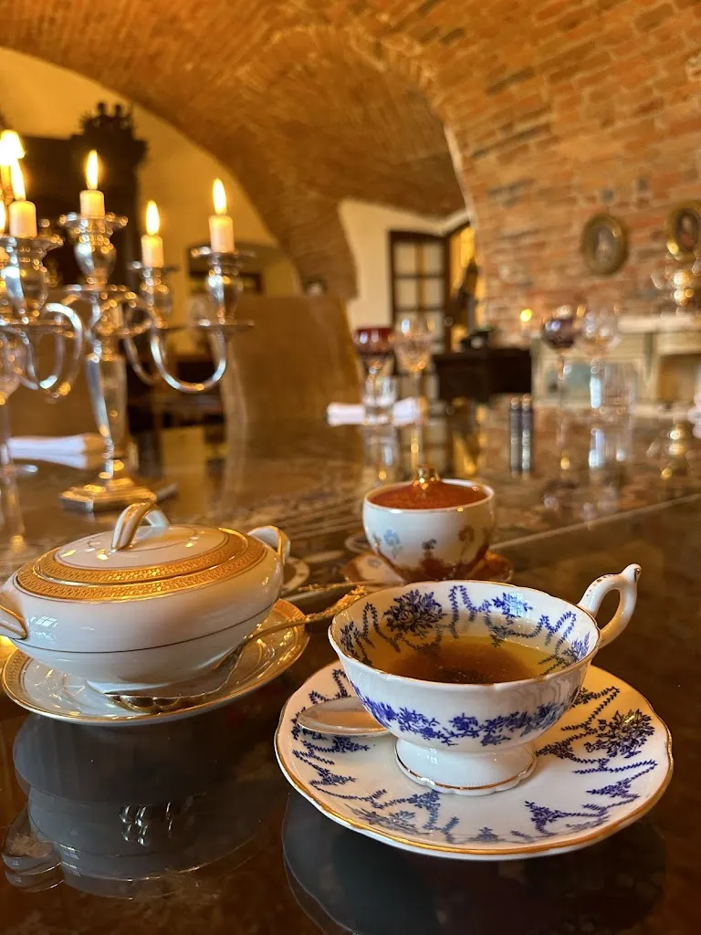 Meet Laleh_Ristorante Castello di Casalborgone_Brusasco_review